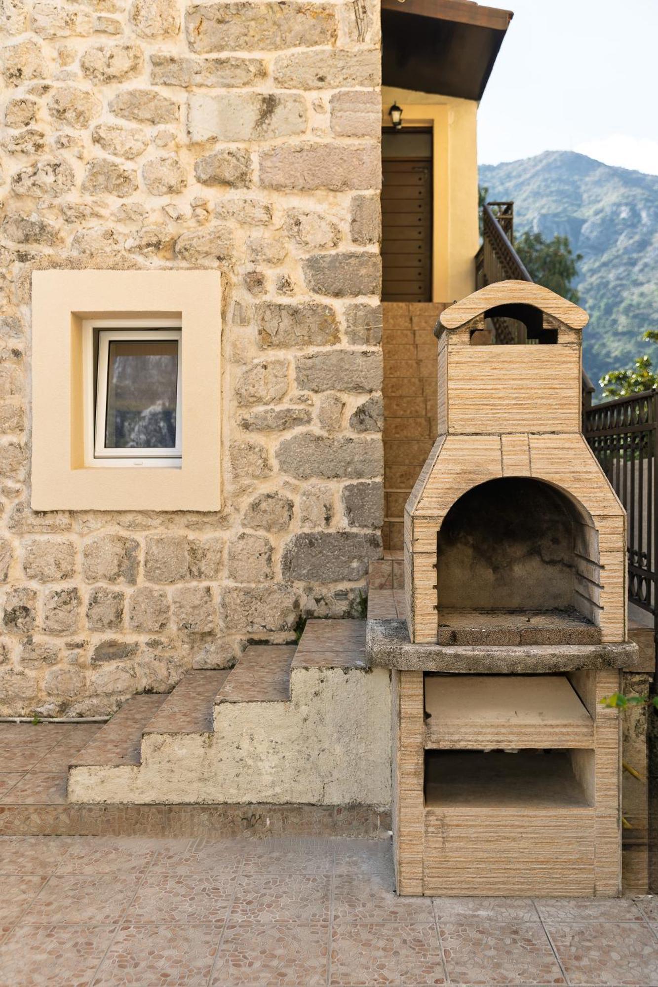 Verdi Kotor Exterior foto